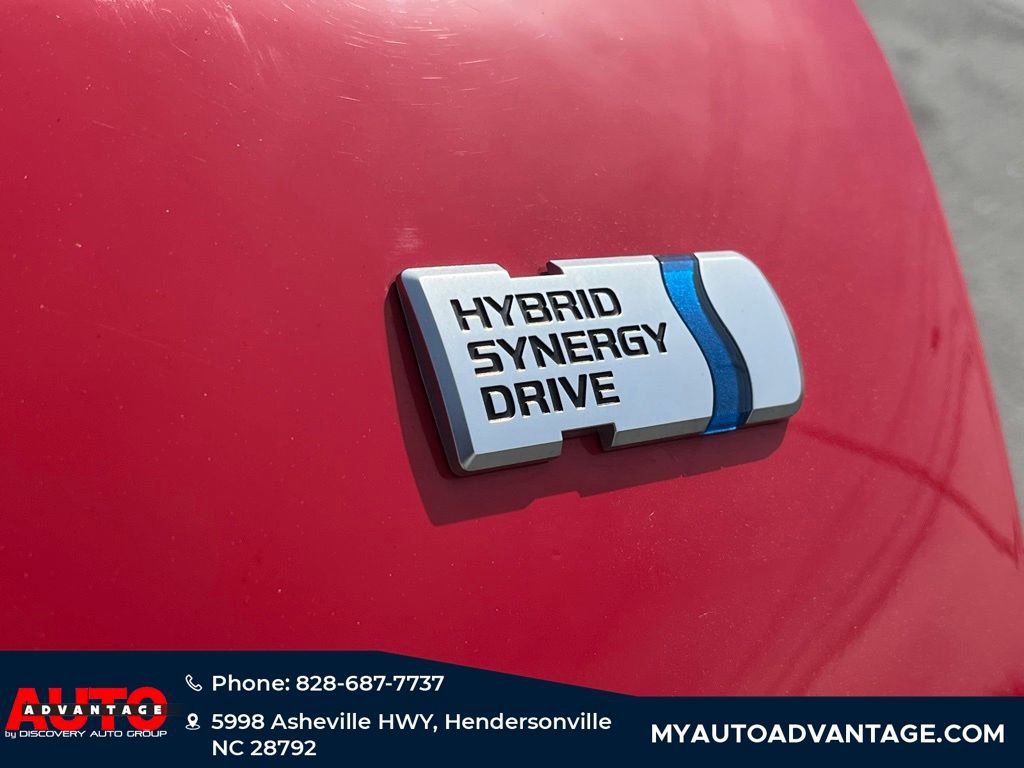 Used 2015 Toyota Prius V Three image 29