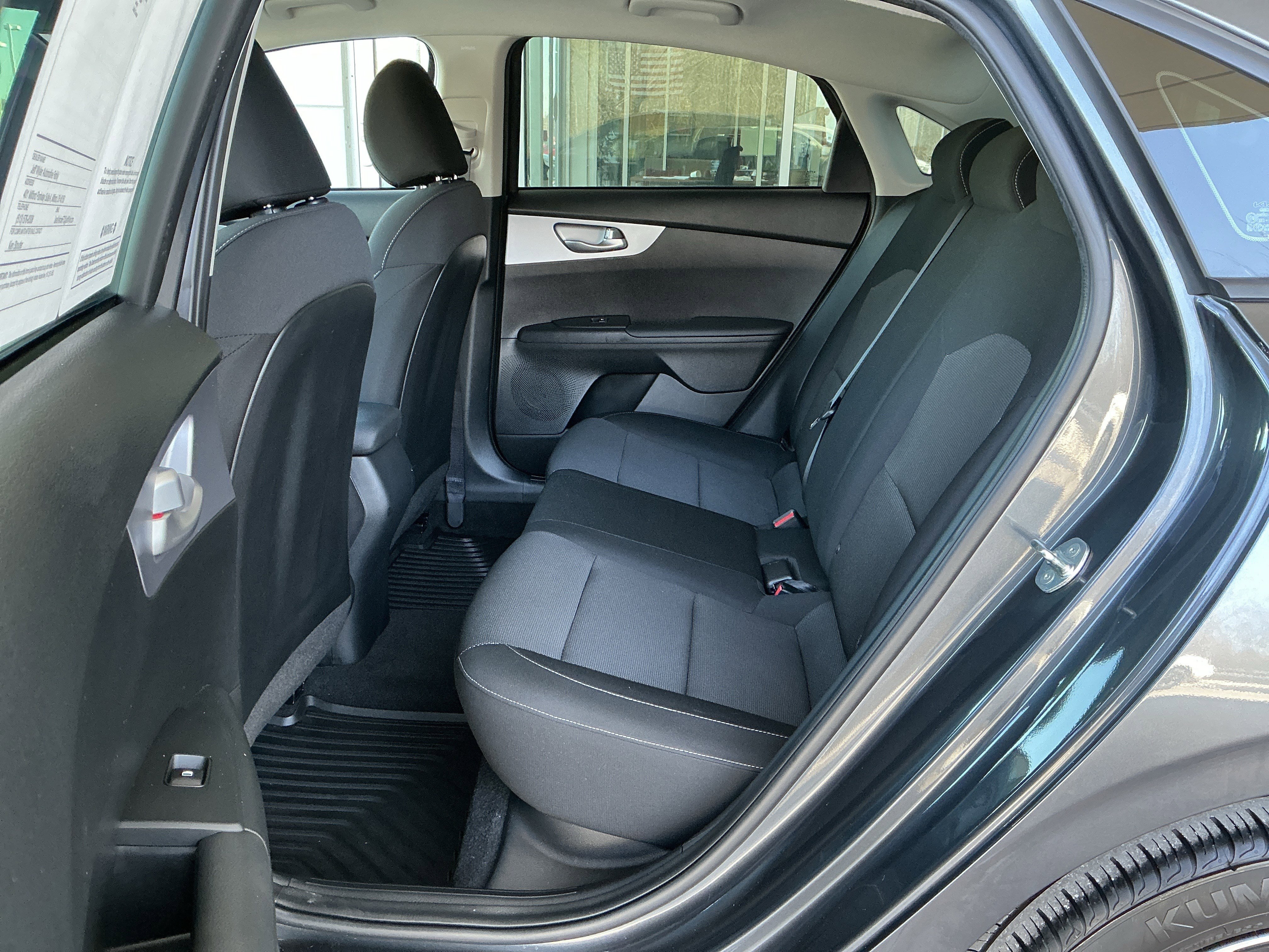 Used 2024 Kia Forte LXS w/ LXS Technology Package image 18