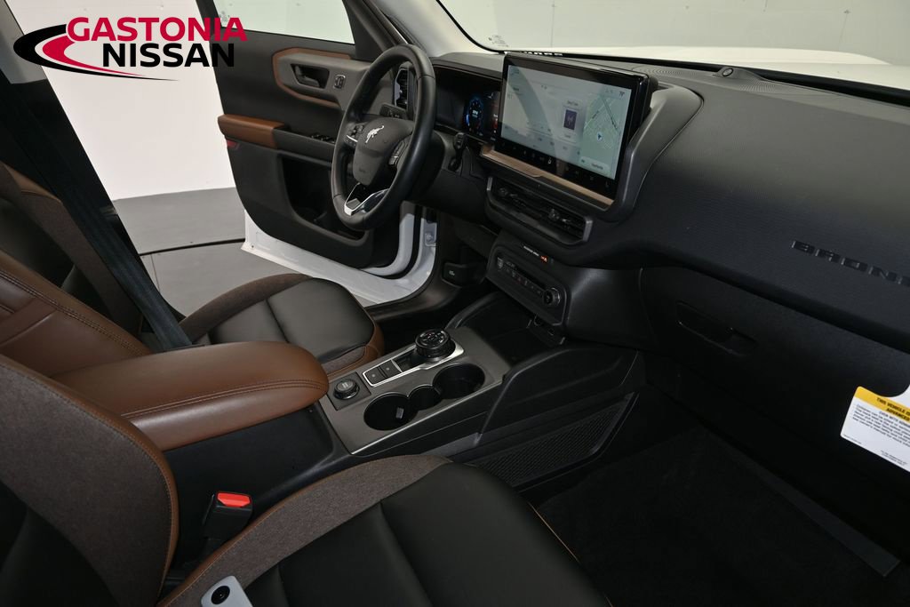 Used 2025 Ford Bronco Sport Outer Banks w/ Outer Banks Tech Package+ AWD/4WD image 11