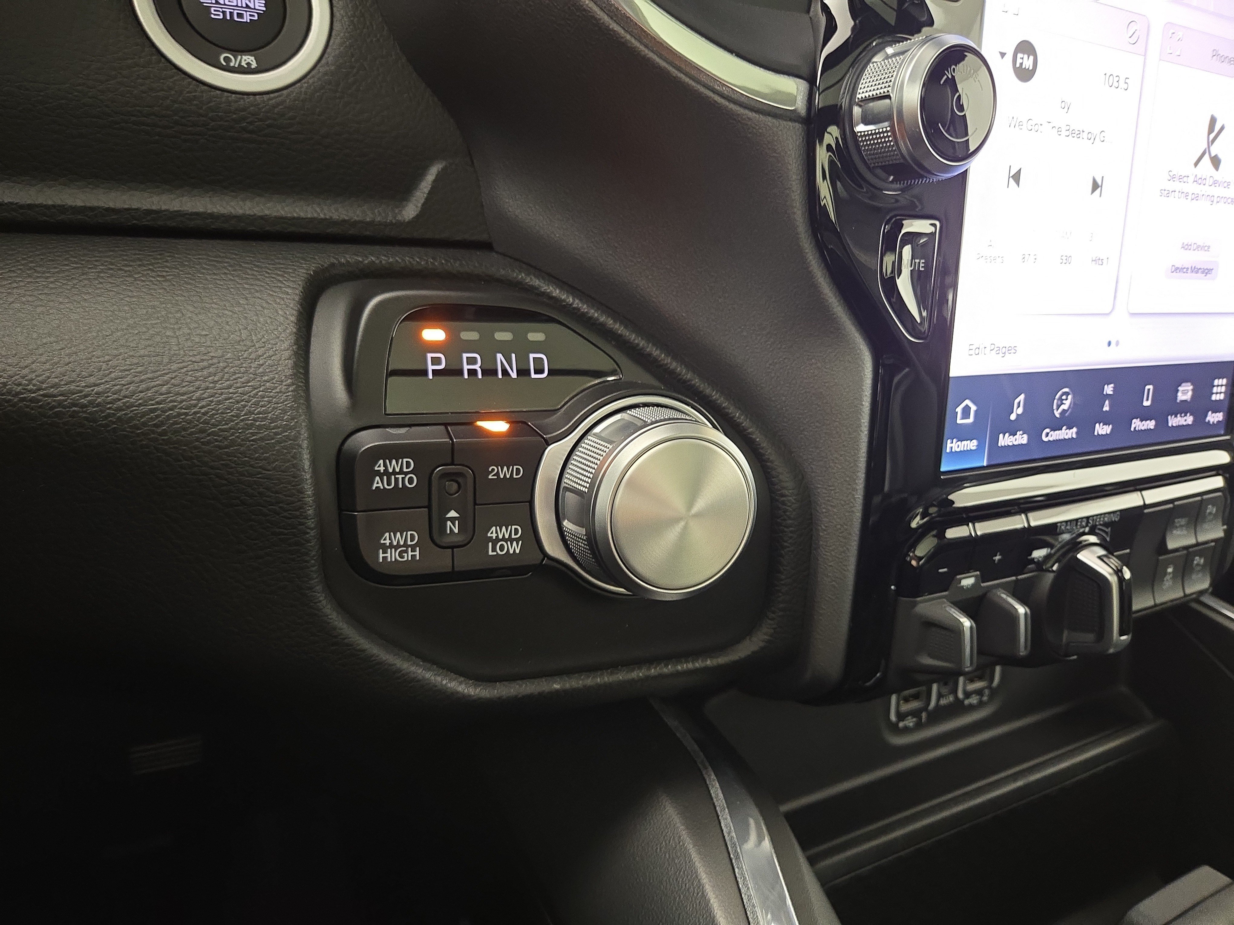 Used 2023 RAM 1500 Laramie AWD/4WD image 25
