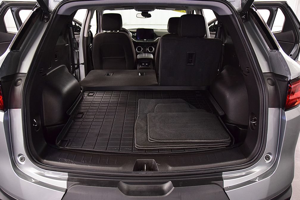 Used 2023 Chevrolet Blazer LT w/ Convenience Package AWD/4WD image 33