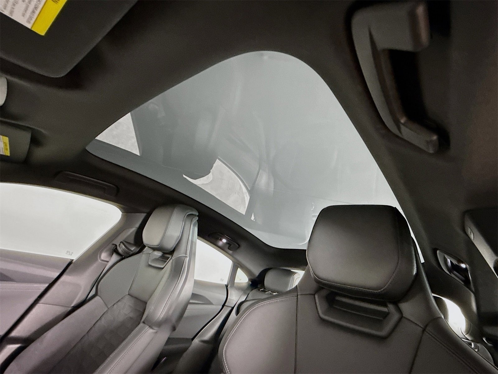 Certified 2024 Audi e-tron GT Premium Plus w/ Executive Package image 23