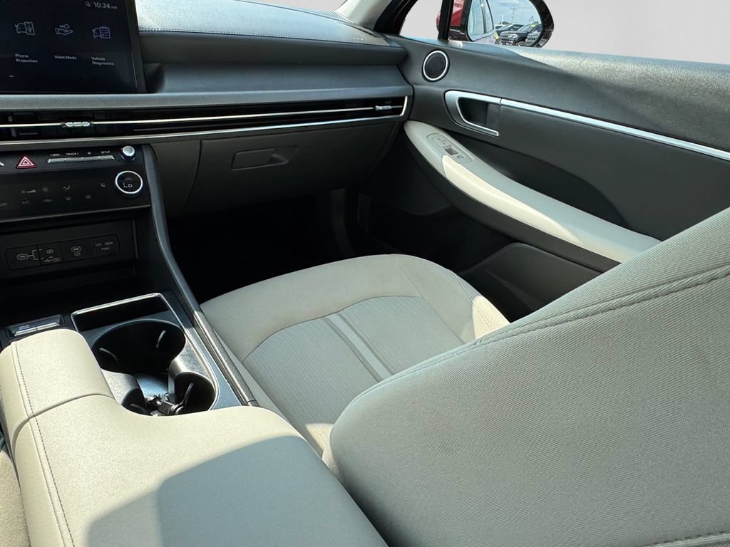 Used 2025 Hyundai Sonata SEL FWD image 22