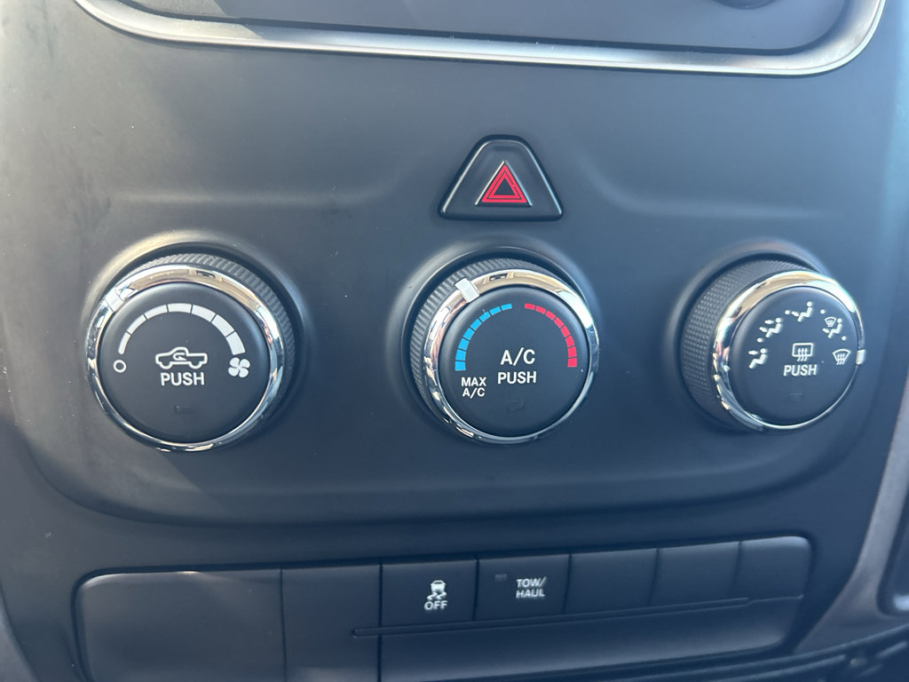 Used 2018 RAM 1500 Express image 29