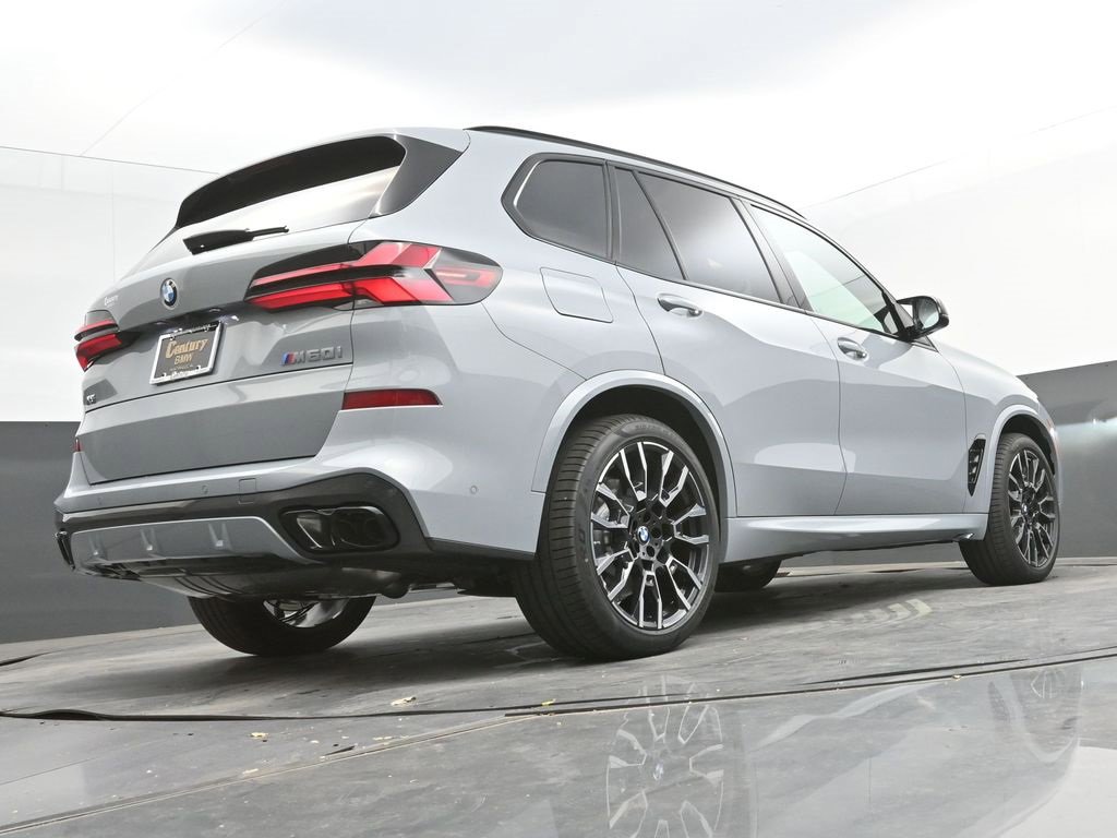 New 2026 BMW X5 M60i w/ Executive Package image 40