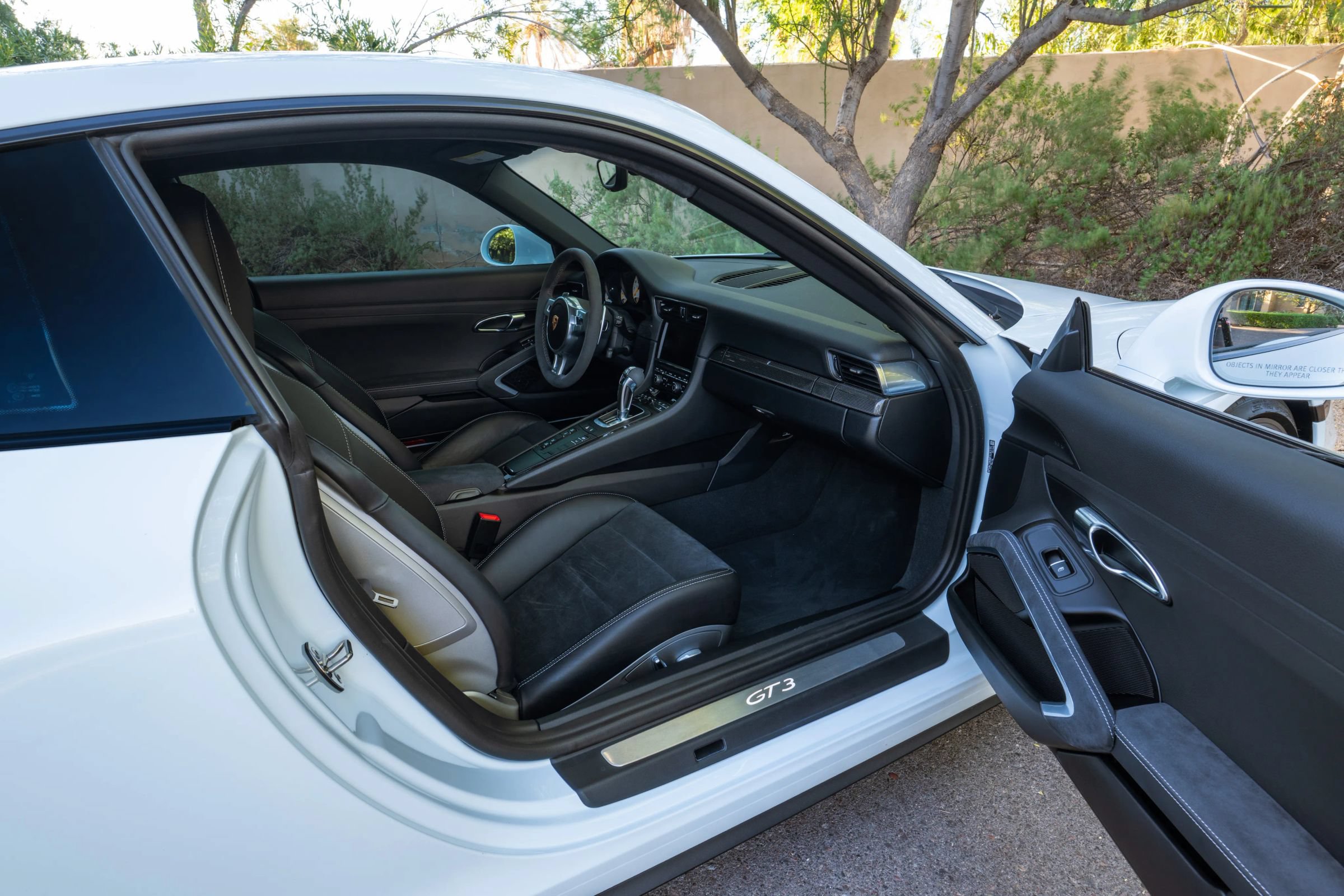 Used 2015 Porsche 911 GT3 RWD image 37