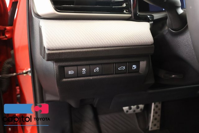 Certified 2025 Toyota Camry SE w/ Convenience Package AWD/4WD image 16