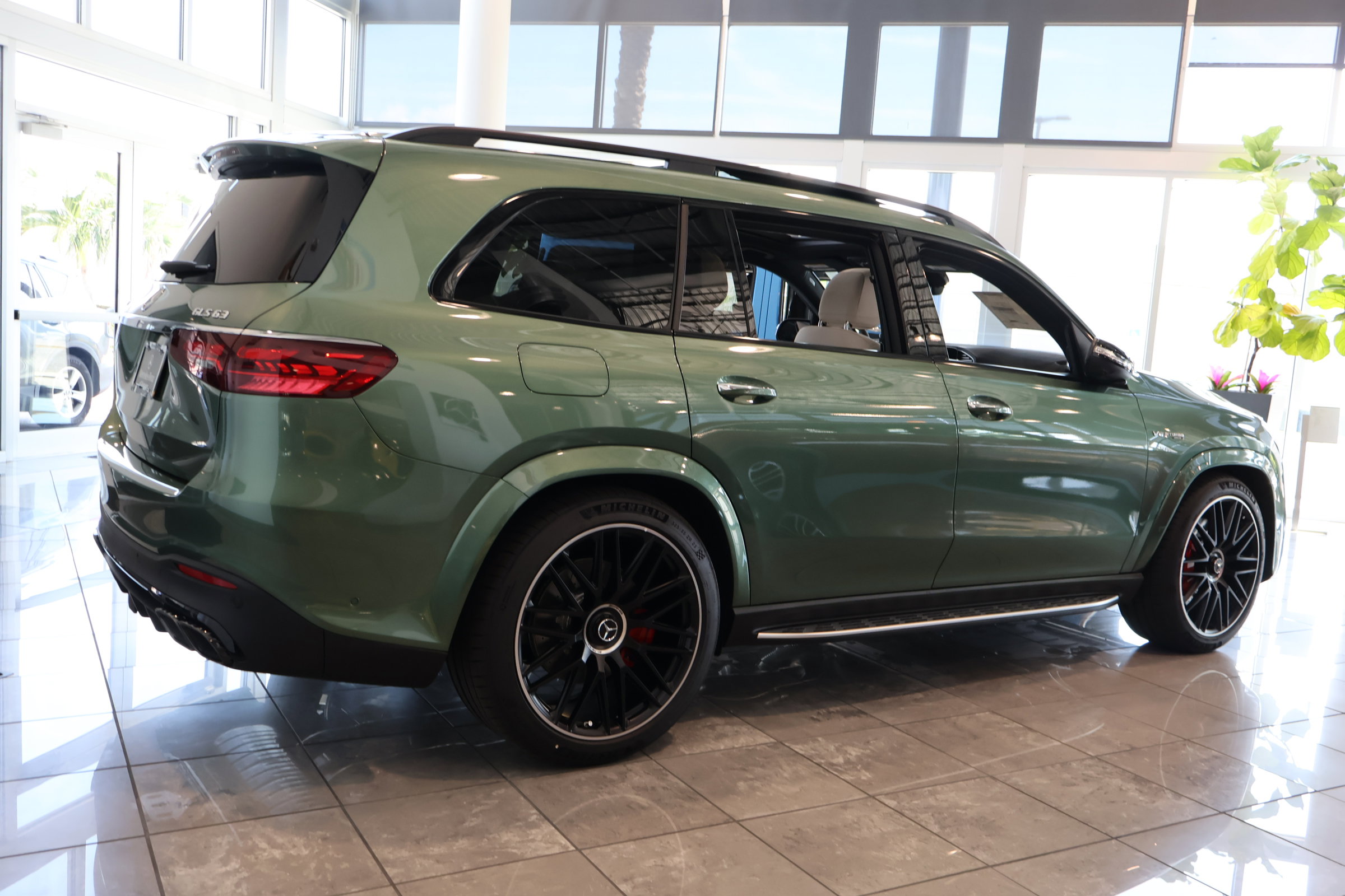 New 2026 Mercedes-Benz GLS 63 AMG 4MATIC image 6