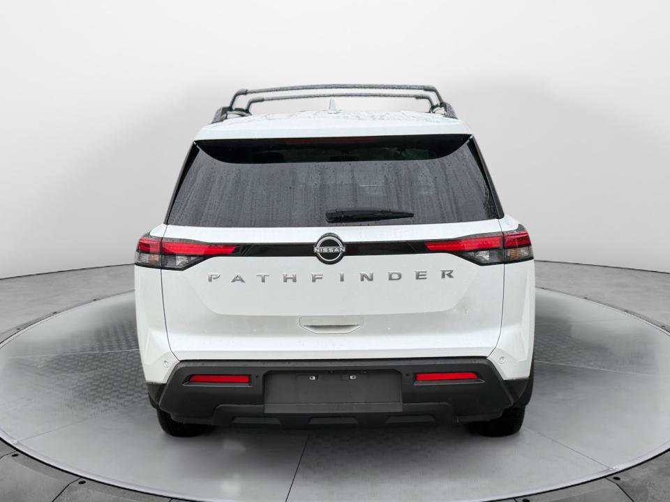 Used 2025 Nissan Pathfinder SV FWD image 6