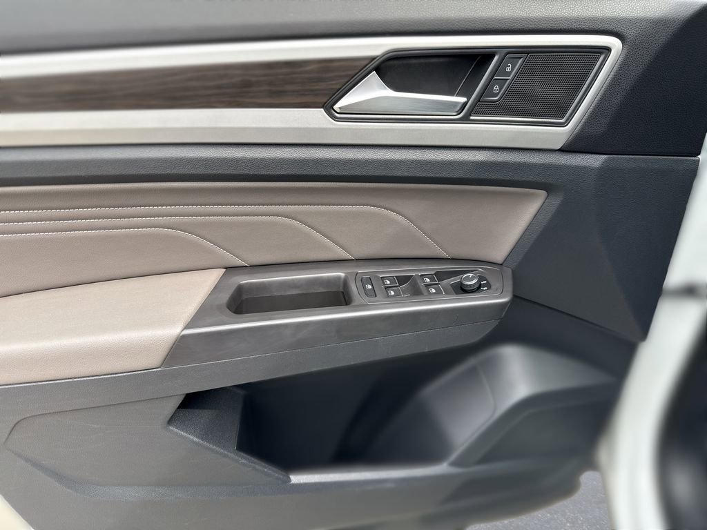 Used 2022 Volkswagen Atlas SE w/ Panoramic Sunroof Package image 15