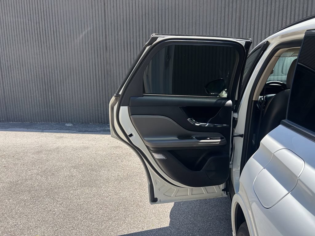 New 2025 Lincoln Corsair Grand Touring AWD/4WD image 14
