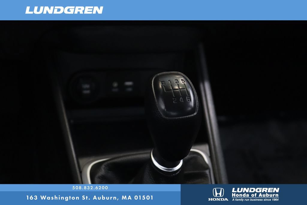 Used 2021 Hyundai Accent SE FWD image 23