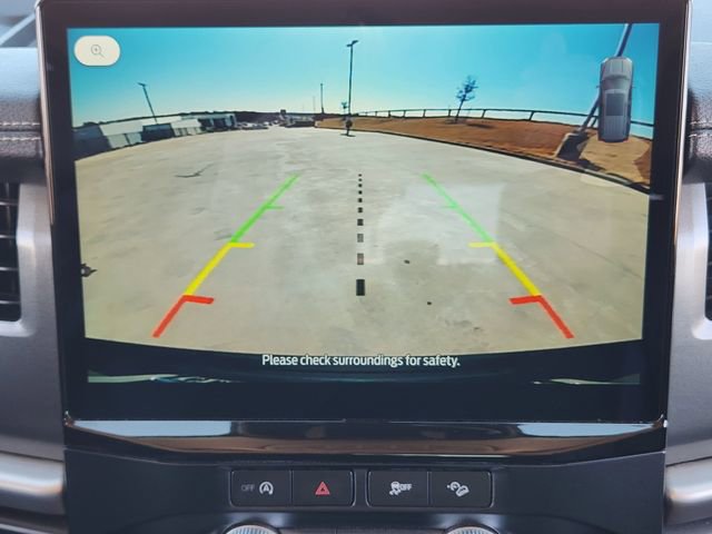 Used 2024 Ford Expedition XLT image 19