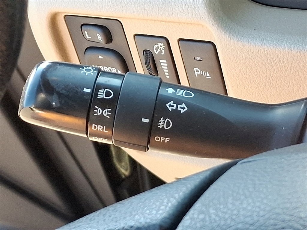 Used 2013 Toyota 4Runner SR5 image 21