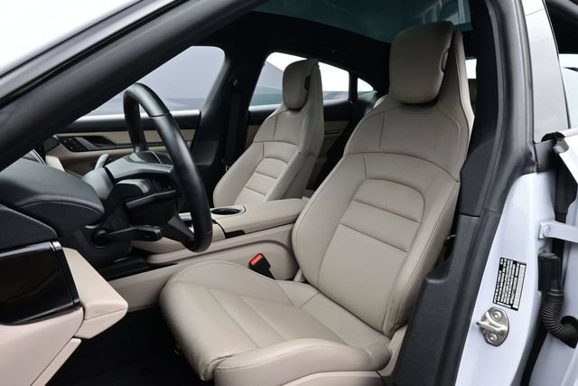 Used 2025 Porsche Taycan RWD image 5
