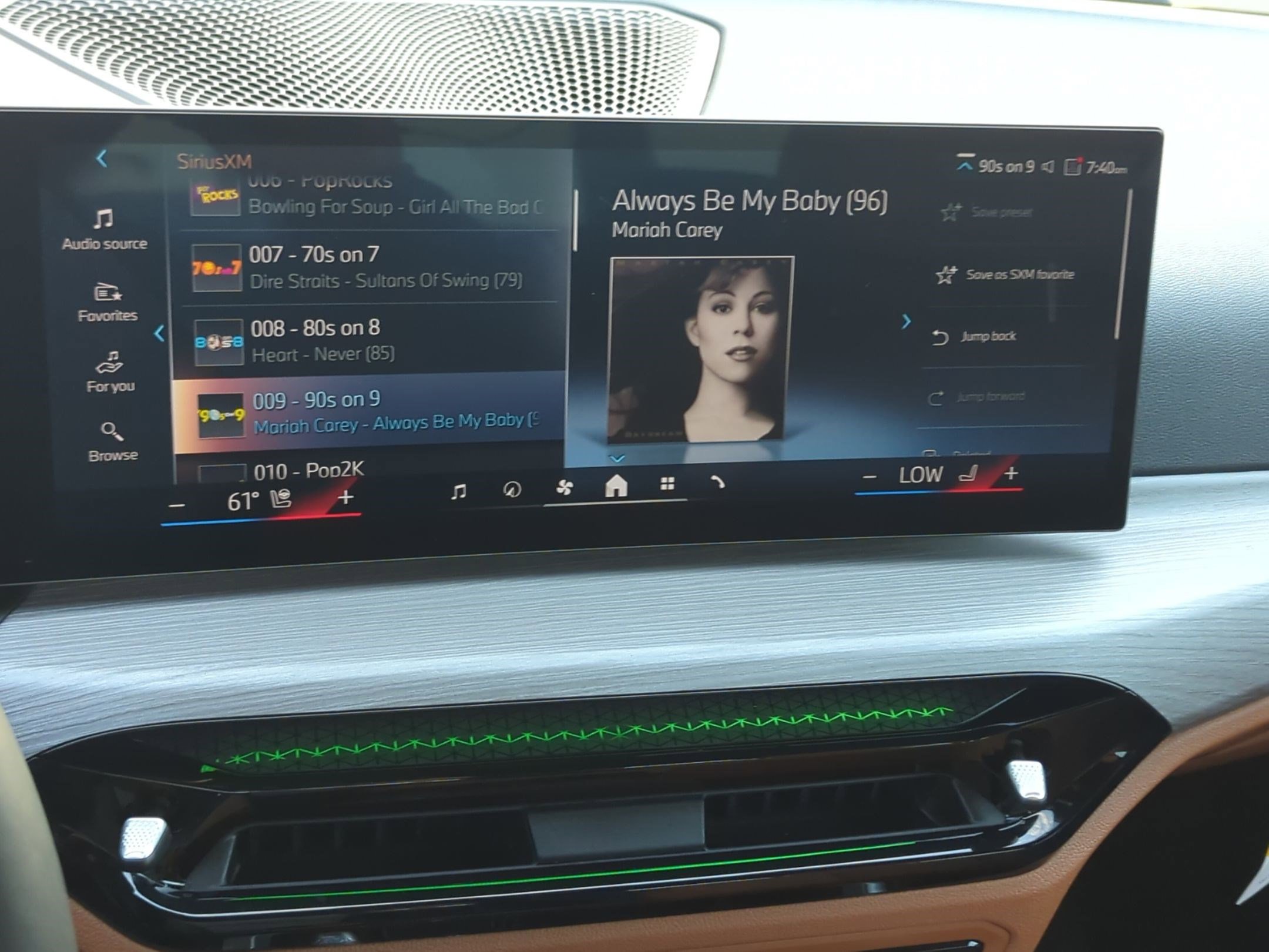 Used 2025 BMW 430i Coupe w/ M Sport Package image 23