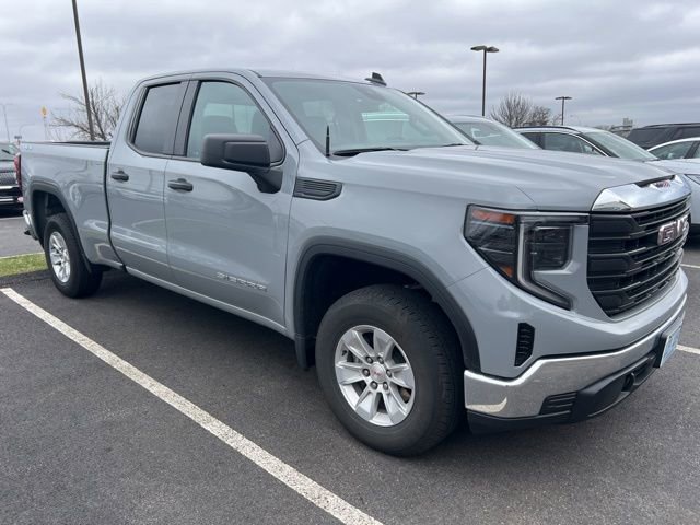 Used 2024 GMC Sierra 1500 Pro w/ Pro Value Package AWD/4WD image 3