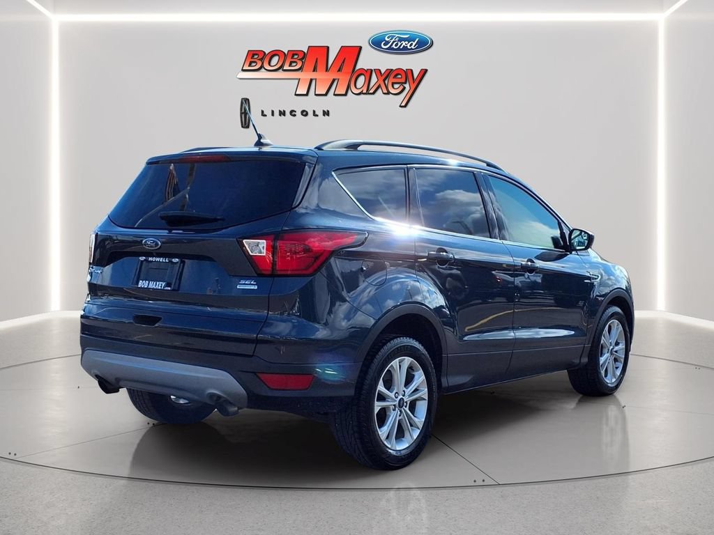 Used 2019 Ford Escape SEL FWD image 4