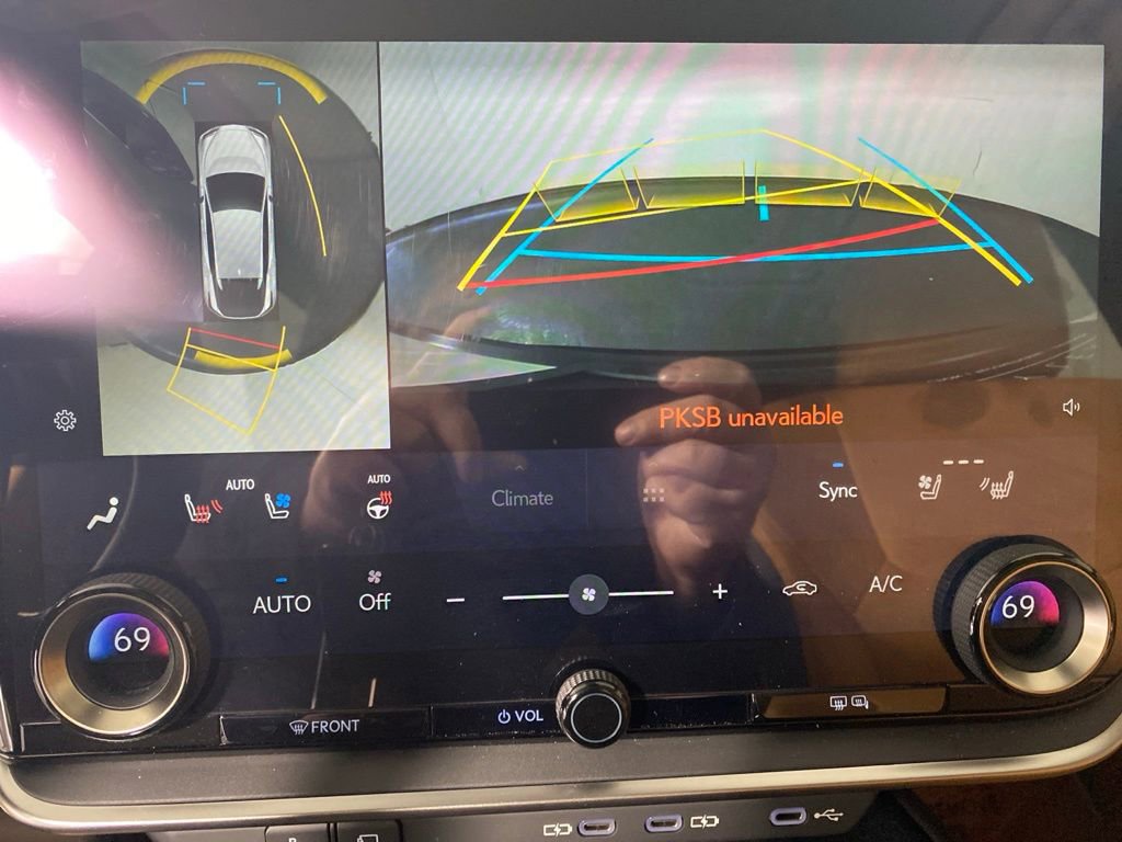 Certified 2023 Lexus RZ 450e Premium w/ Accessory Package (2T) AWD/4WD image 20