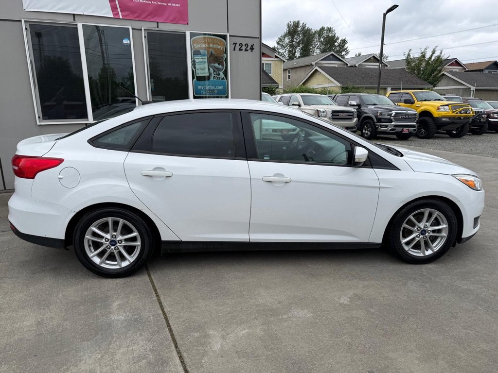 Used 2016 Ford Focus SE FWD image 8