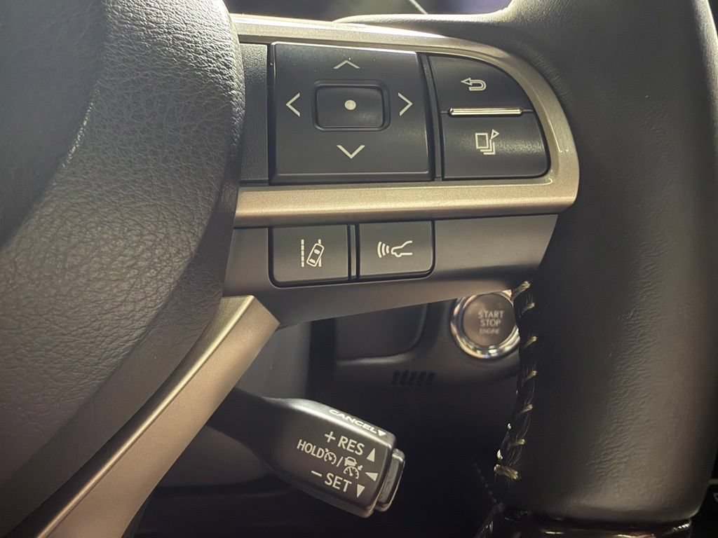 Used 2016 Lexus ES 350 w/ Luxury Package w/Wood Trim FWD image 22