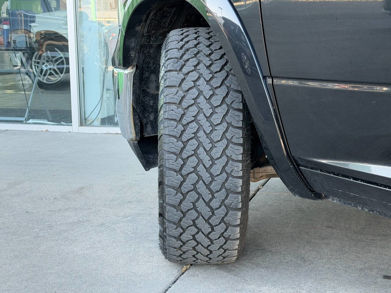Used 2018 RAM 1500 Laramie AWD/4WD image 50