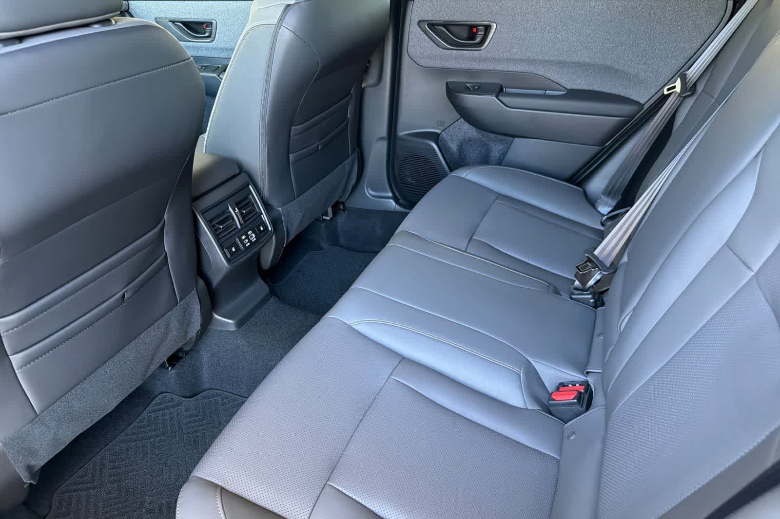 New 2026 Subaru Outback Limited XT AWD/4WD image 4