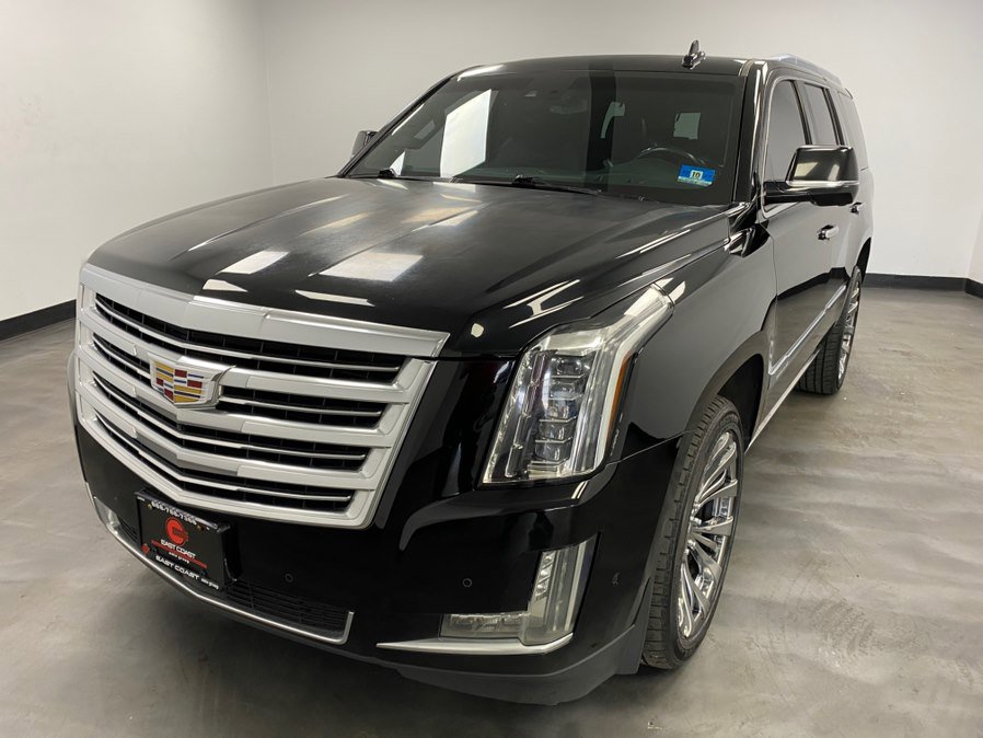 Used 2017 Cadillac Escalade Platinum AWD/4WD image 2