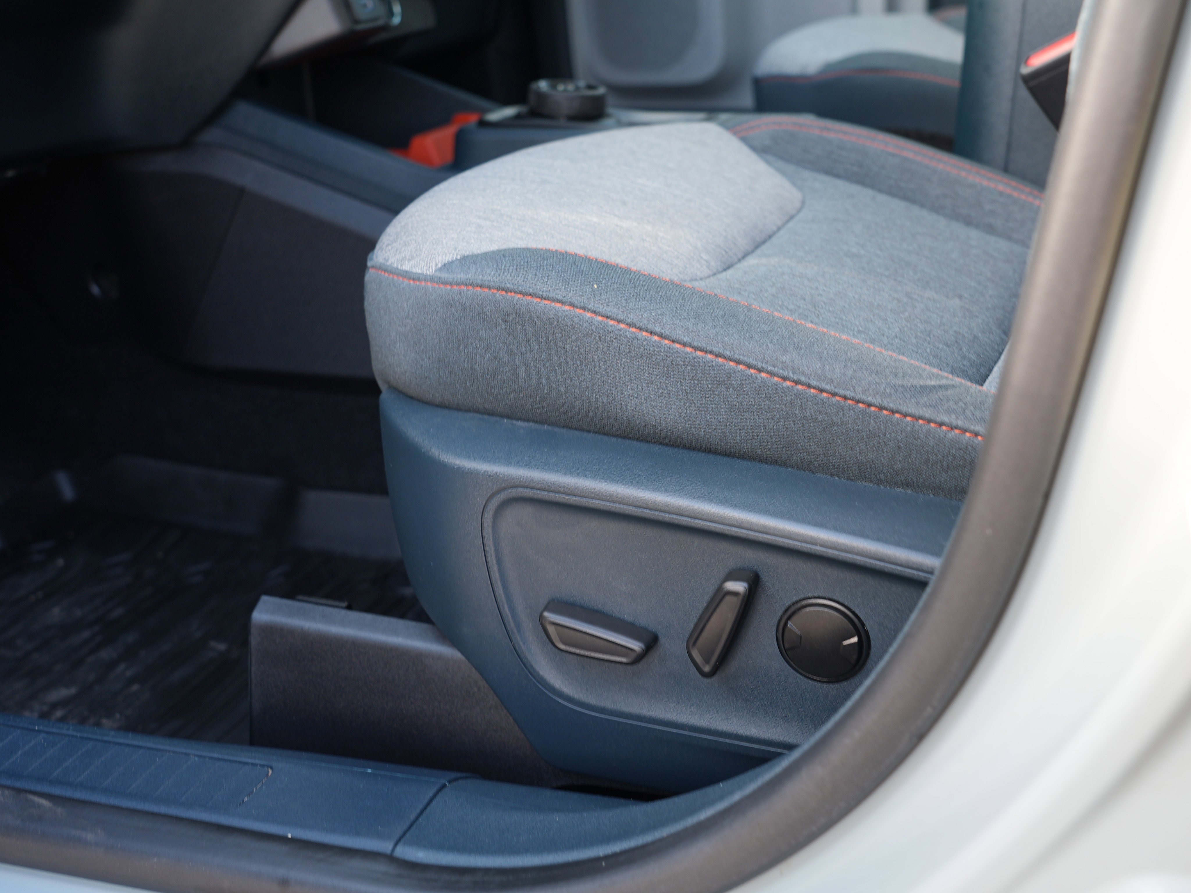 Used 2024 Ford Maverick XLT w/ XLT Luxury Package image 17