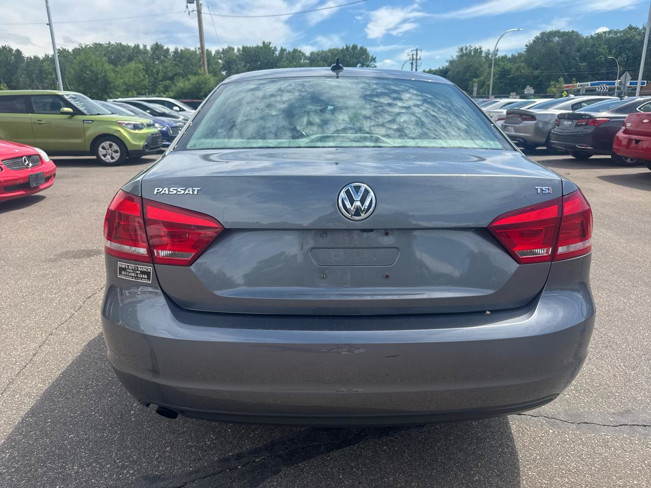 Used 2015 Volkswagen Passat 1.8T Limited Edition FWD image 6