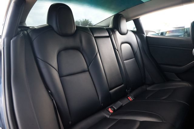 Used 2023 Tesla Model 3 Standard Range RWD image 16