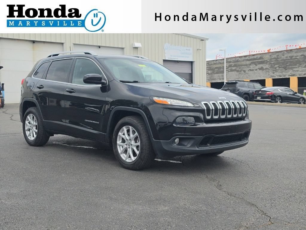 Used 2016 Jeep Cherokee Latitude w/ Cold Weather Group AWD/4WD video 1