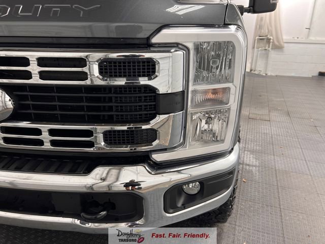 Used 2025 Ford F350 XLT w/ Tremor Off-Road Package AWD/4WD image 13