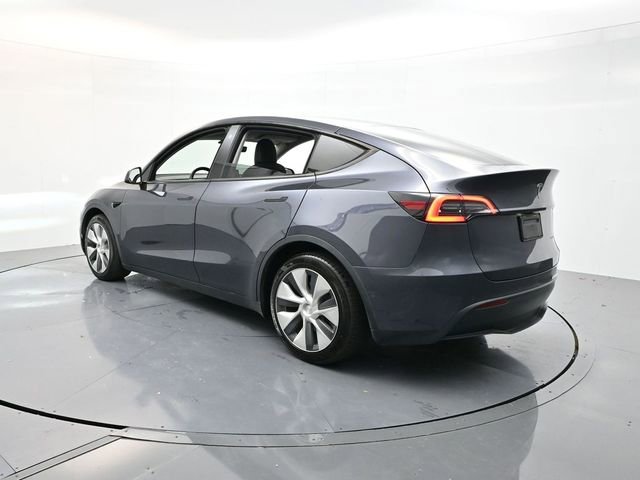 Used 2021 Tesla Model Y Long Range image 5