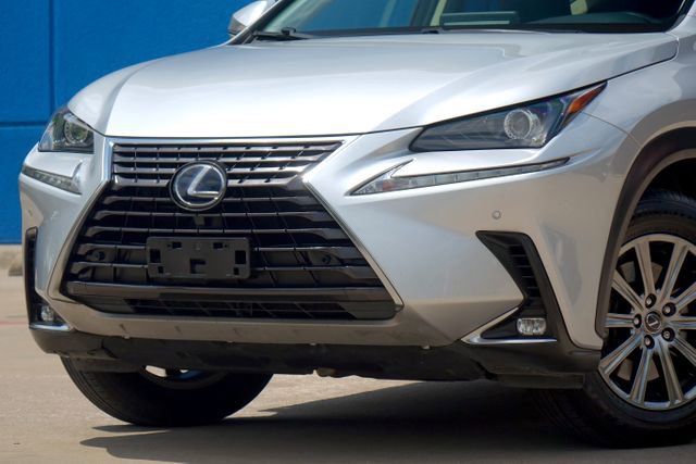 Used 2019 Lexus NX 300h AWD image 17
