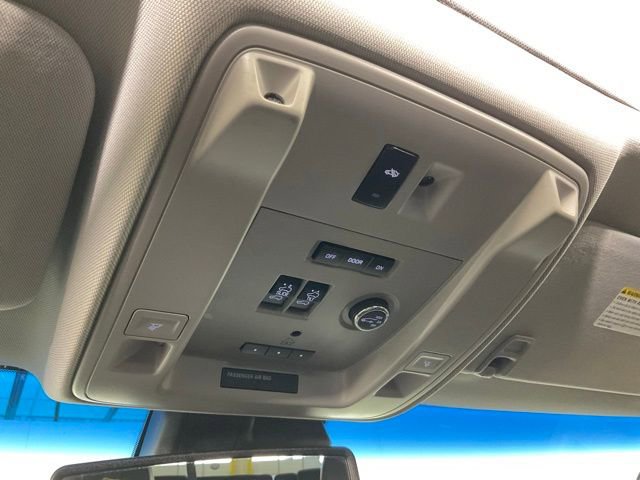 Used 2015 Cadillac Escalade Premium image 15