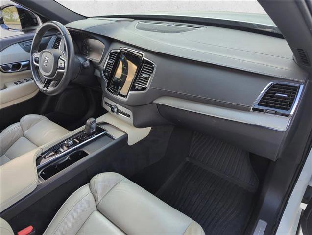 Used 2021 Volvo XC90 T8 R-Design w/ Advanced Package image 24