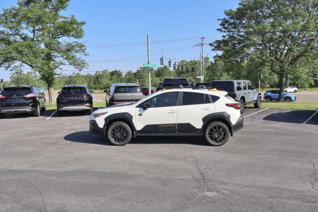 Used 2024 Subaru Crosstrek 2.5i Wilderness w/ Crosstrek Mirror Package AWD/4WD image 4