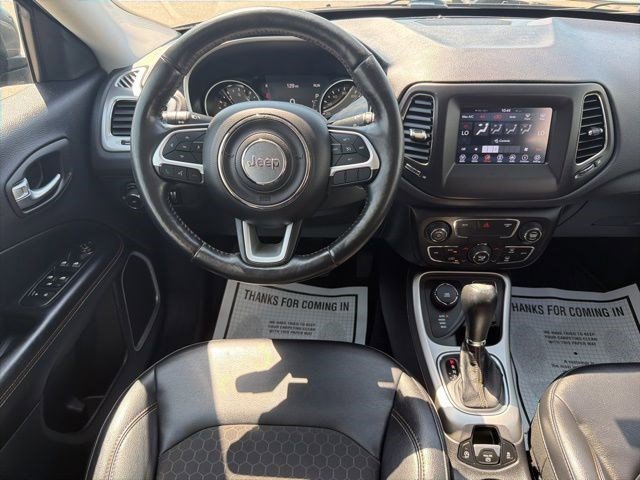 Used 2018 Jeep Compass Latitude w/ Popular Equipment Group AWD/4WD image 21