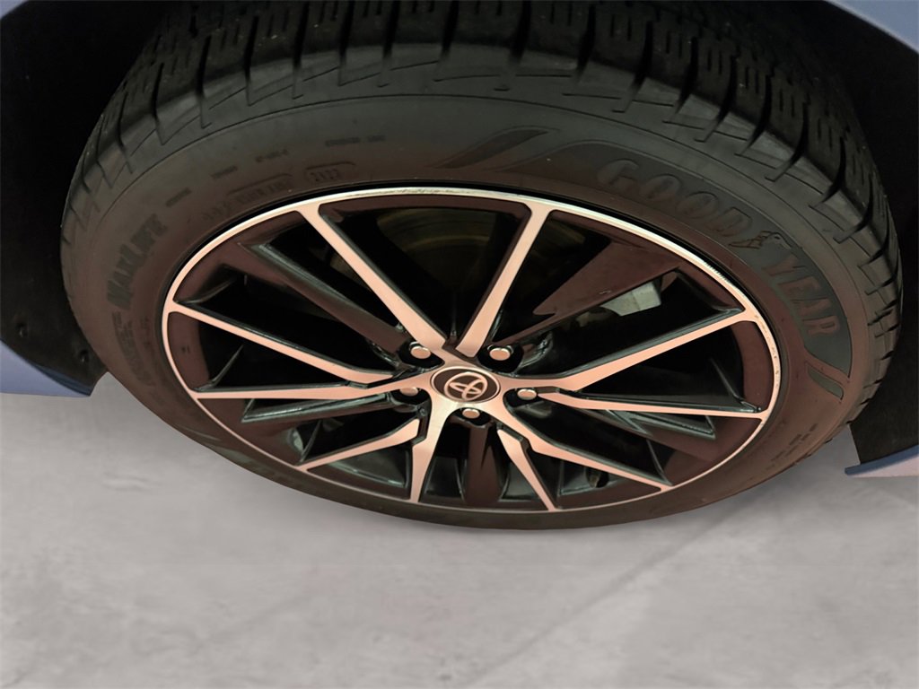 Used 2024 Toyota Camry SE image 14