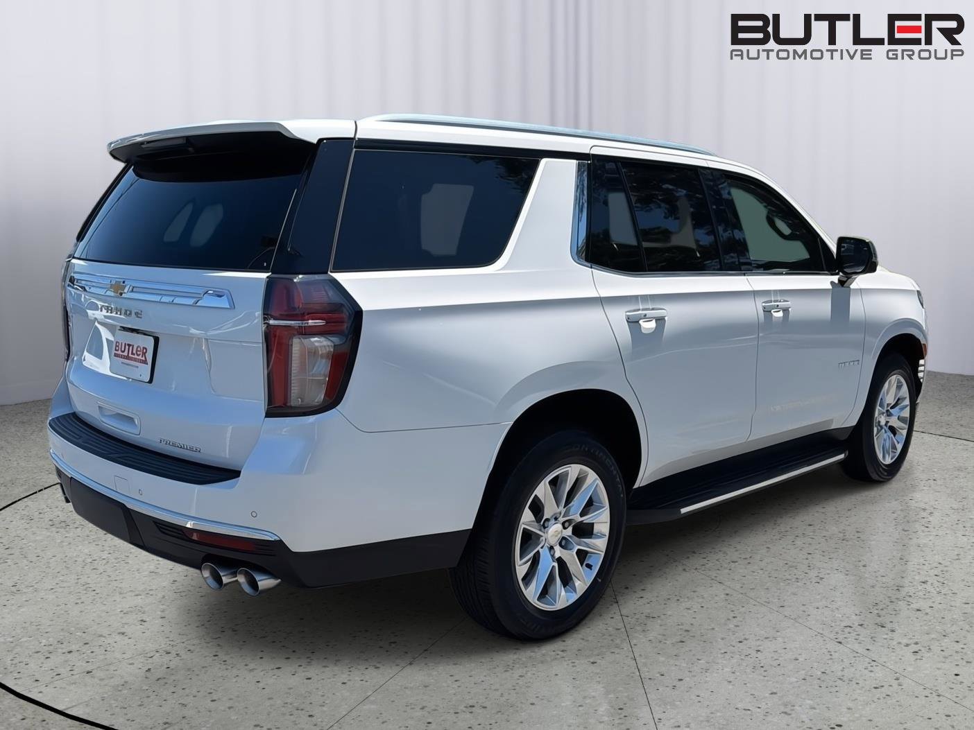 Used 2021 Chevrolet Tahoe Premier w/ Premium Package RWD image 6
