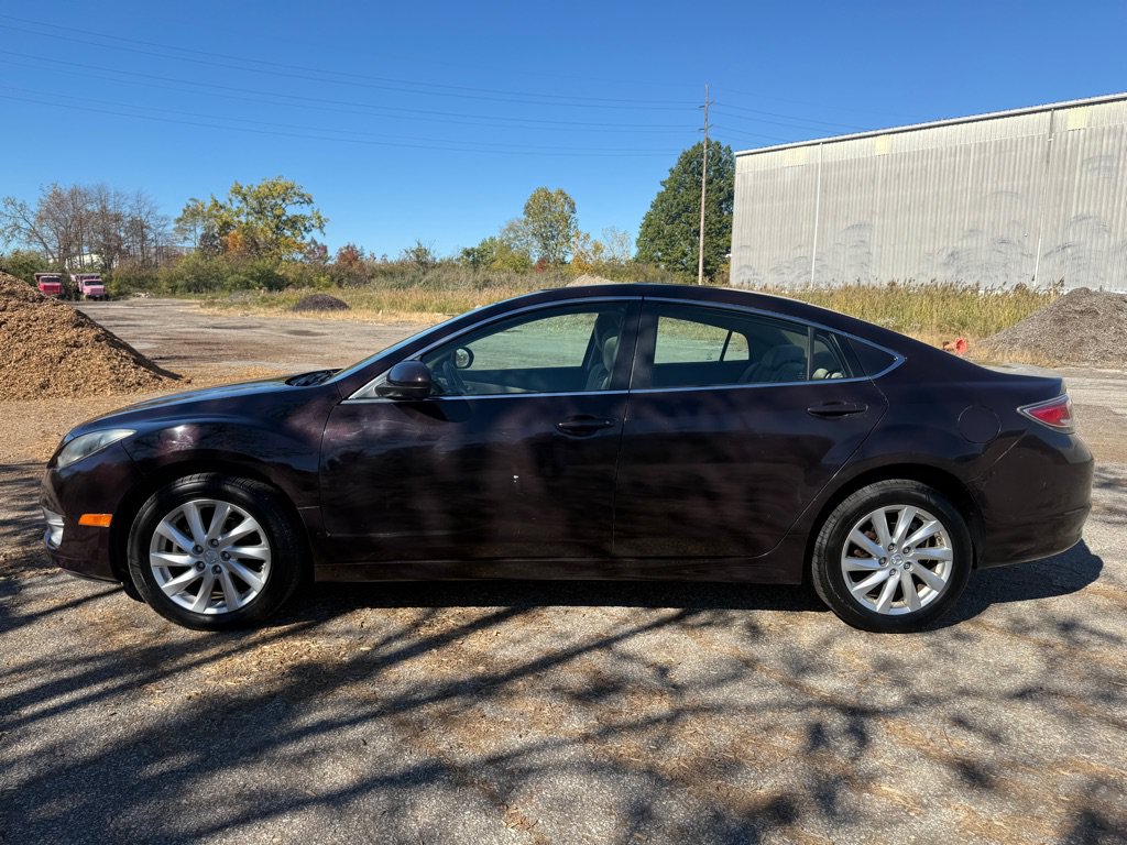 Used 2011 MAZDA MAZDA6 i Touring FWD image 2