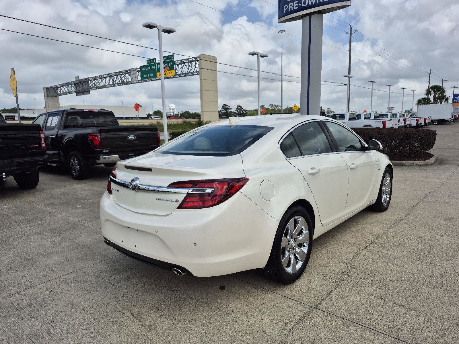 Used 2015 Buick Regal Premium image 17