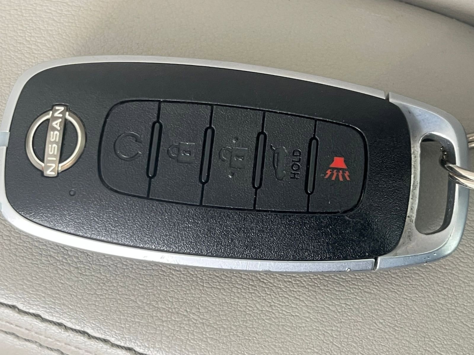 Used 2025 Nissan Rogue SV FWD image 20