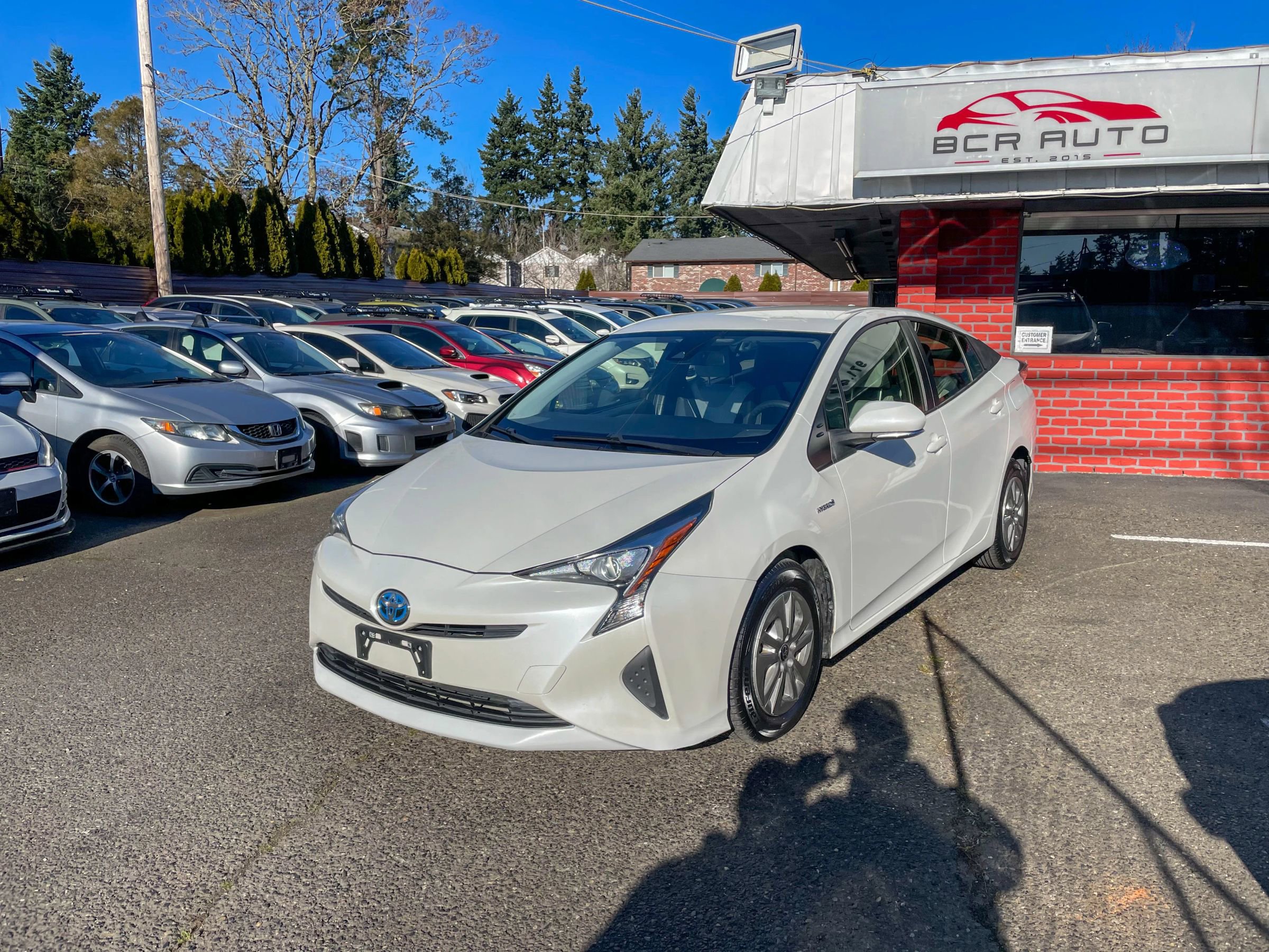 Used 2017 Toyota Prius Two w/ Carpet Mat Package image 1