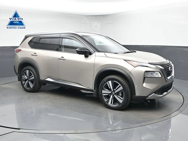 Used 2021 Nissan Rogue Platinum FWD image 1