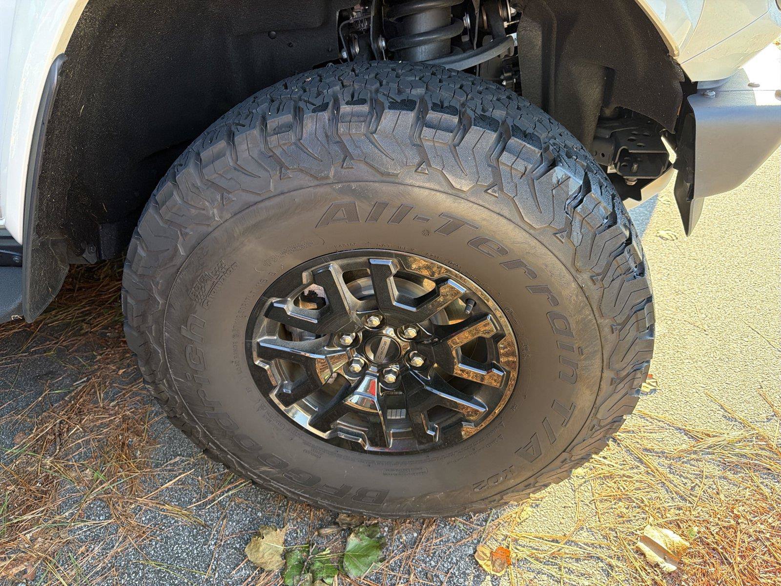 Used 2025 Ford Bronco Raptor AWD/4WD image 9