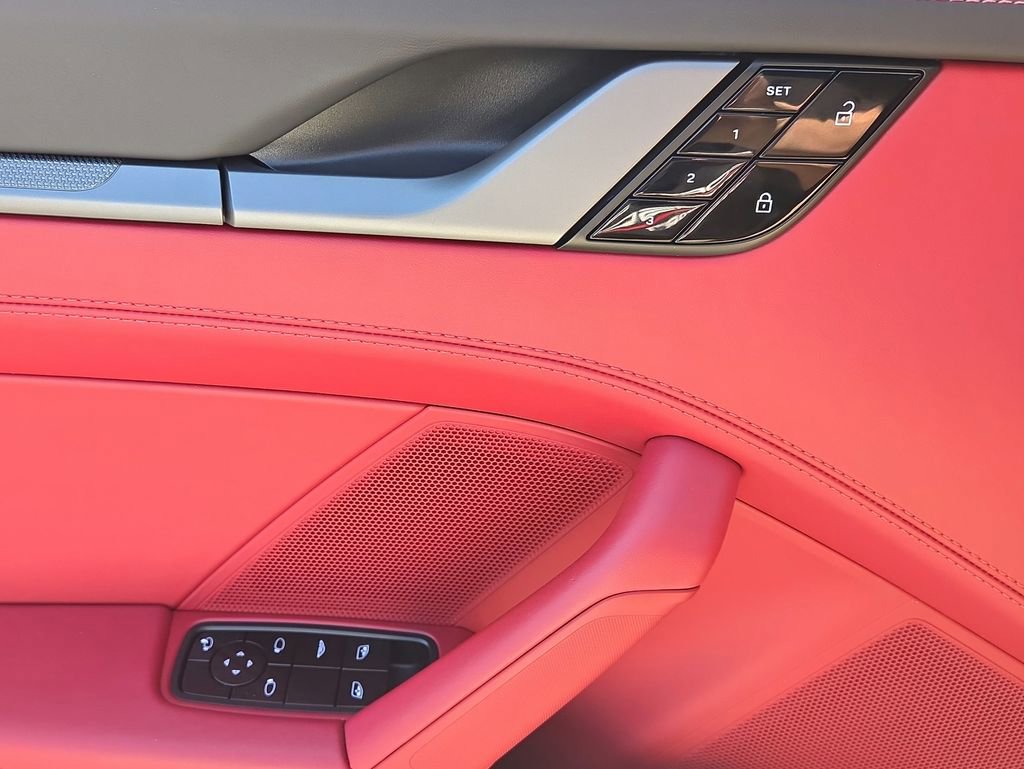 Certified 2021 Porsche 911 Carrera image 8