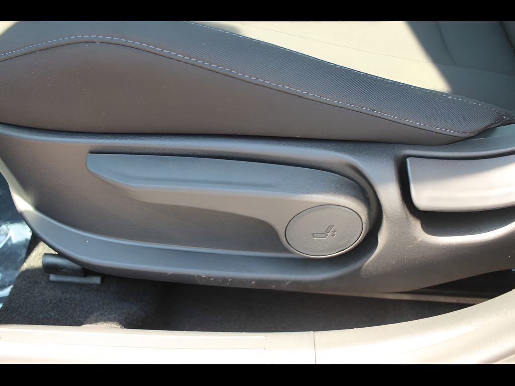 New 2025 Hyundai Elantra Sport w/ Cargo Package image 15