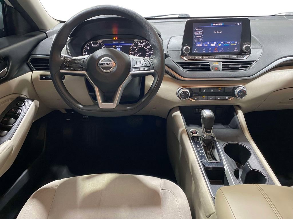 Used 2020 Nissan Altima 2.5 S FWD image 10